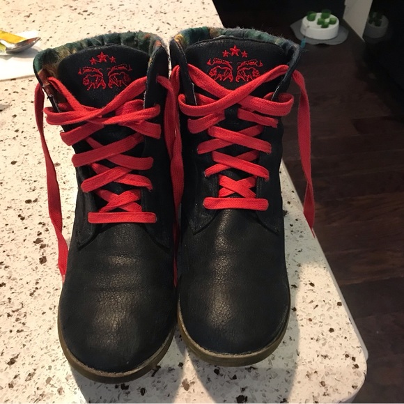 Tigerbear Republik Boots- size 9 - Picture 1 of 7
